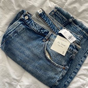 Abercrombie The Mom Jeans